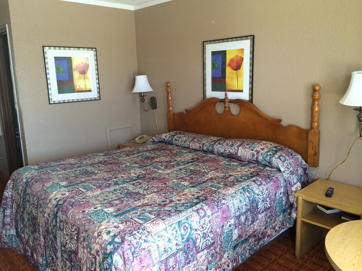 Lake Shore Motel Mannford Luaran gambar